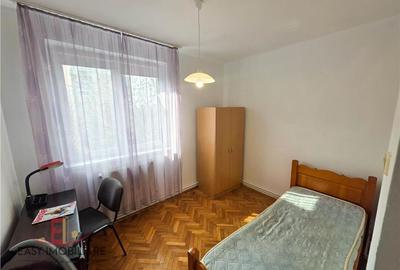 Apartament cu 2 camere decomandat în Cornișa - 3