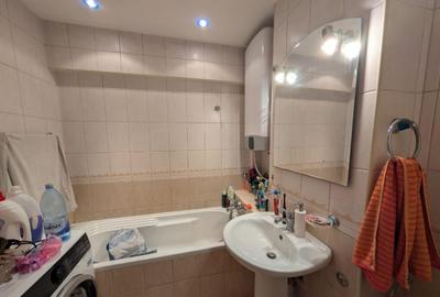 Apartament 3 camere, an 1984, Drumul Taberei langa metrou - 9