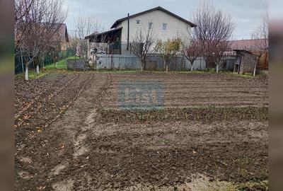 Casă cu 4 camere cu Teren 700 Mp în Șendreni - 8