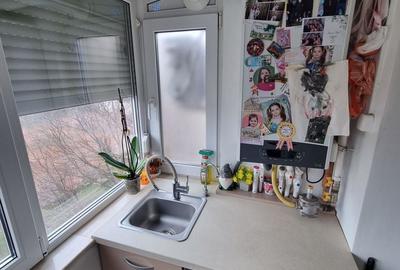 Apartament cu 2 camere semidecomandat, mobilat în City Park Mall - 16