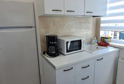 Inchirierz Garsoniera  Militari Residence strada Tineretului - 8