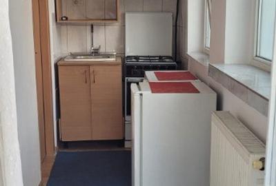 Inchiriere Garsoniera la curte Parc Bazilescu - Piata 16 Februarie - 3