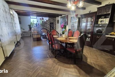 Casă cu 5 camere cu Teren 1487 Mp în Lazuri - 15