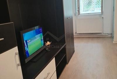 Garsonieră- zona Alexandru cel Bun - 3