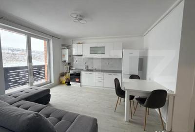 Apartament cu 2 camere semidecomandat în Chinteni - 3