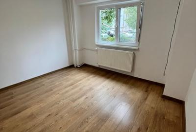Apartament 3 camere cu destinatia de spatiu comercial, zona Matei Basarab - 1