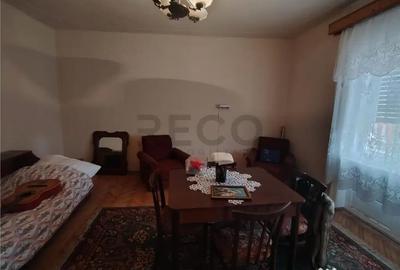 Casă cu 5 camere cu Teren 1550 Mp în Suplacu de Barcău - 4
