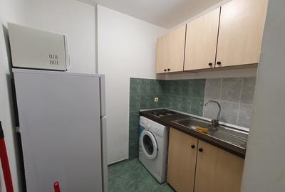 Universitate Universitate - 6