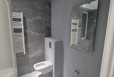 Casă cu 7 camere cu Canalizare în Central - 10