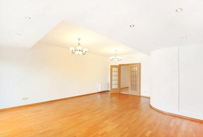Apartament cu 4 camere decomandat în Herăstrău - 7