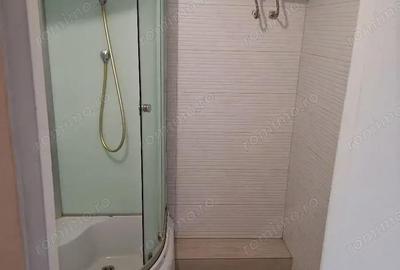 Garsonieră decomandată în Titan - 2