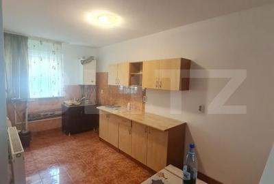 Casă cu 3 camere cu Teren 140 Mp în Florești - 2