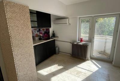 Apartament-4-camere-PALATUL-PARLAMENTULUI - 9