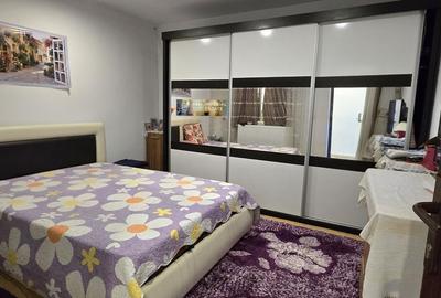 Casă cu 5 camere decomandat cu Teren 95 Mp în Faleza Nord - 2