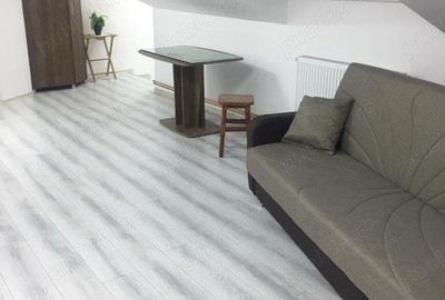 De inchiriat apartament doua camere l mansarda - 1