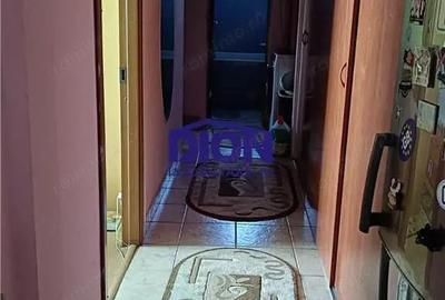 Apartament 3 camere Costin Georgian, bloc anvelopat Apartament 3 camere Costin Georgian, bloc anvelopat - 3