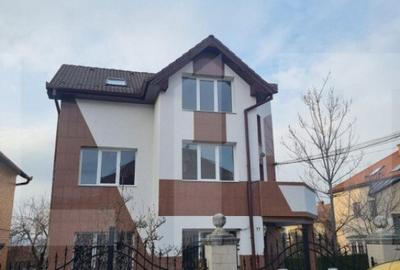 Spatiu cu destinatii multiple, 668 mp utili, 7 locuri parcar - 14