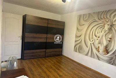 Apartament 3 camere de vanzare, Galata - 1