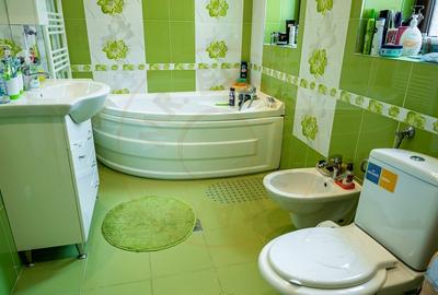 De Vanzare Apartament in casa Central - 7