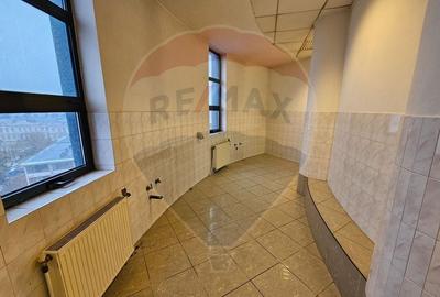 Spatiu de 134 mp la etajul 6, zona ultracentrala - 3