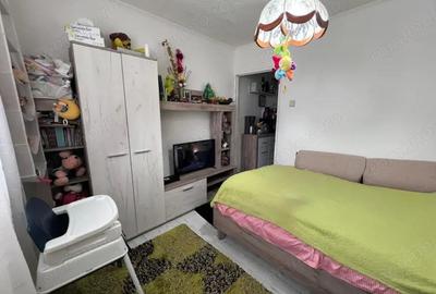 Apartament cu 2 camere decomandat în Micro 15 - 8