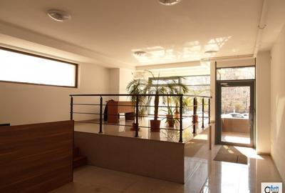 Garsonieră decomandată, mobilată în Decebal - 15