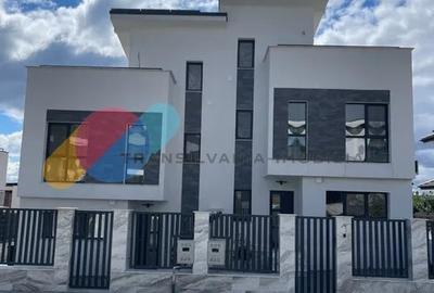 Duplex cu 4 camere cu Canalizare în Iris - 13