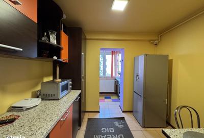 Apartament cu 3 camere decomandat în Bere - 11