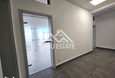 Spațiu comercial, de 580 mp, în Central - 6