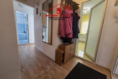 Apartament cu 2 camere decomandat în E3 - 18