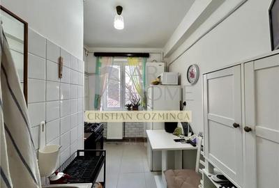 Apartament cu 2 camere decomandat în Central - 15
