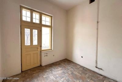 B-dul Carol 59, 222 mpu, 9 camere, etaj 1 din 3, balcoane 14 mp - 26