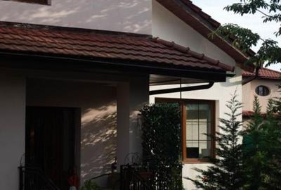 Casă individuală cu 5 camere cu Canalizare în Bună Ziua - 1