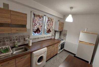 Garsonieră decomandată, mobilată în Lujerului