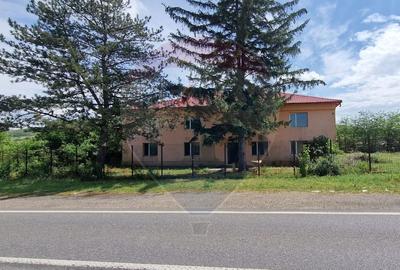 Apartamente, sediu de firma, spatii comerciale, in Com. Traian/Bacau Apartamente, sediu de firma, spatii comerciale, in Com. Traian/Bacau - 3