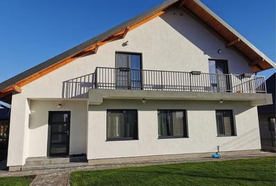 Casă cu 4 camere cu Teren 500 Mp în Păulești - 4