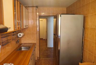 Apartament cu 3 camere decomandat în Central - 9