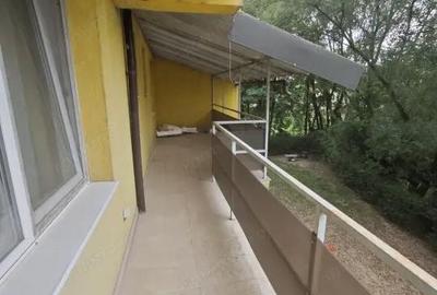 Apartament cu 2 camere decomandat în Central - 2