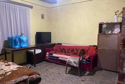 Casă cu Teren 1000 Mp în Căuașd - 4