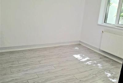 Apartament cu 2 camere decomandat în Micro 5 - 2
