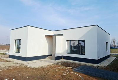Casă cu 3 camere cu Teren 400 Mp în Berceni - 1