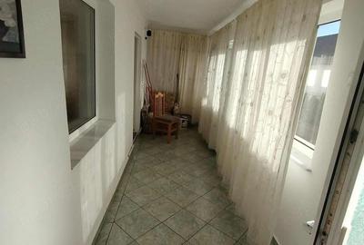 Apartament cu 2 camere decomandat în Central - 2