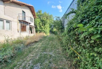 Casă individuală cu 5 camere cu Teren 470 Mp în Central - 2