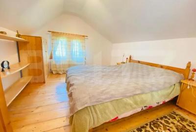 Casă cu 4 camere cu Teren 2031 Mp în Vălenii de Munte - 5