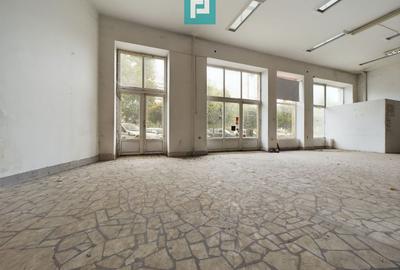 Spațiu comercial, de 338 mp, în Central - 6