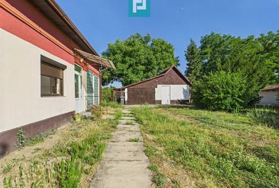 Casă cu 3 camere cu Teren 2067 Mp în Vărșand - 17