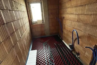 Duplex cu 5 camere cu Canalizare în Chinteni - 9