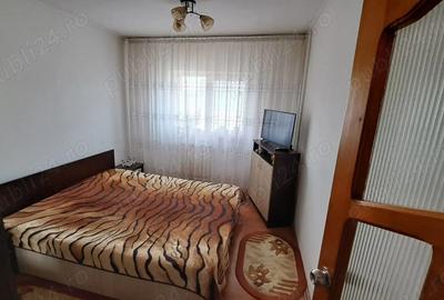 De vanzare apartament - 1