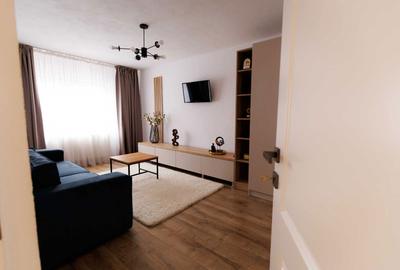 Apartament cu 2 camere semidecomandat în Central - 1