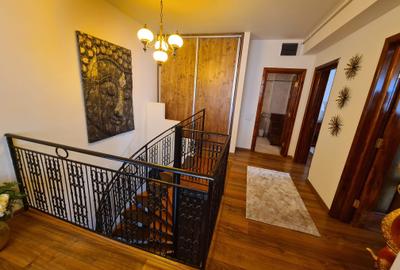 Duplex de lux în centrul stațiunii Mamaia – Eleganță la malul mării 300.000 € - 15